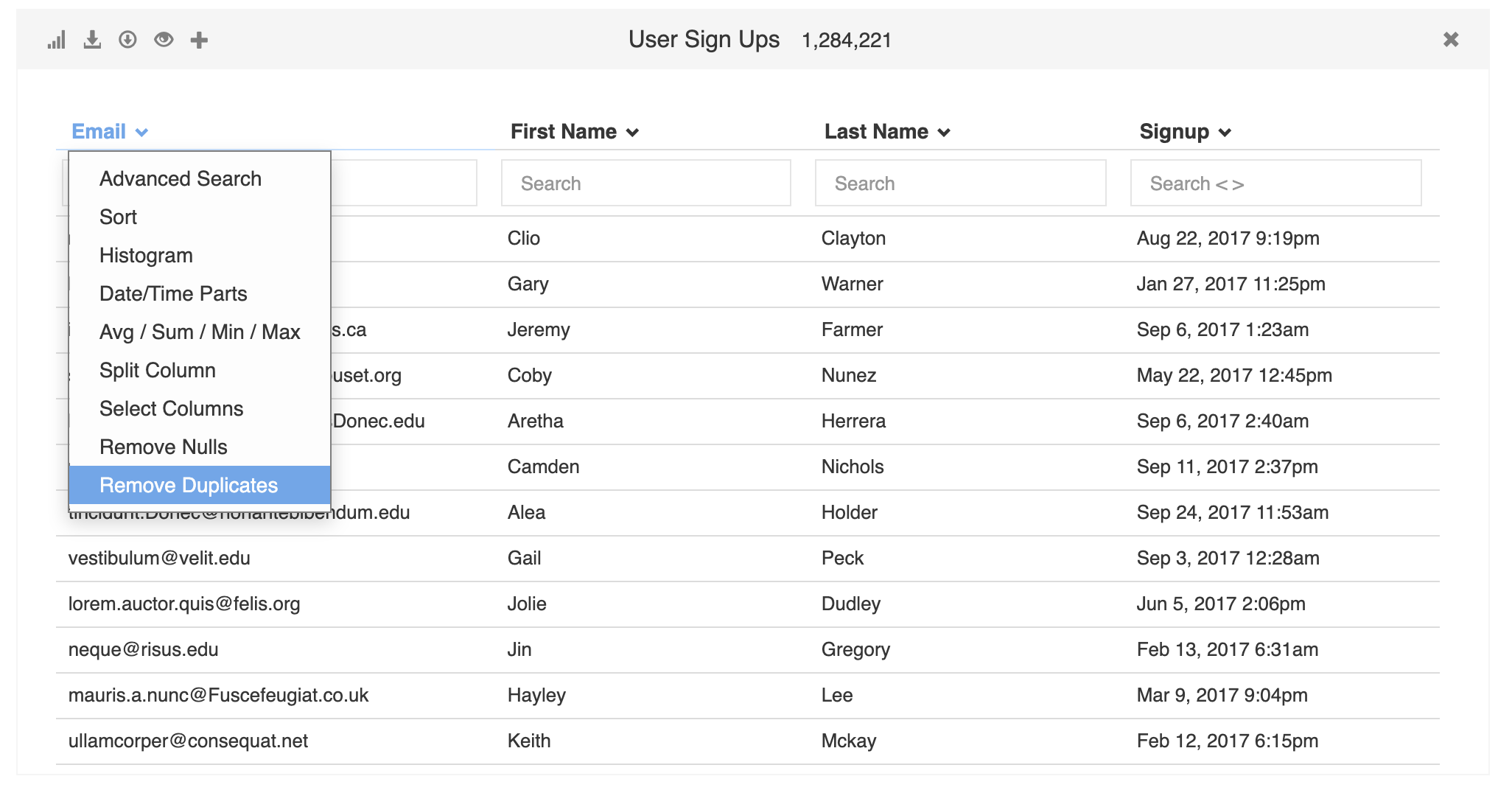 Screenshot of CSV Explorer software showing how to remove duplicates from CSV file